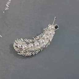 Korean Internet Celebrity Elegant Metal Surfboard Rhinestone Hairpin Side Clip Girl's Bangs Korean ins Hairdressing Traceless Clip thumbnail 4