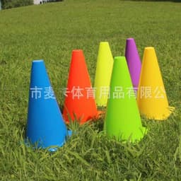23cm Square Bottom Sign Bucket Football Training Obstacle Sign Cone Auxiliary Training Sign Cone Cone Ice Cream Bucket thumbnail 2