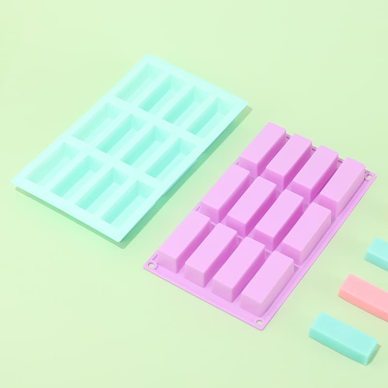 Cross-border manufacturers directly supply silicone 12-hole handmade soap mold small long jelly pudding mold DIY cake mold