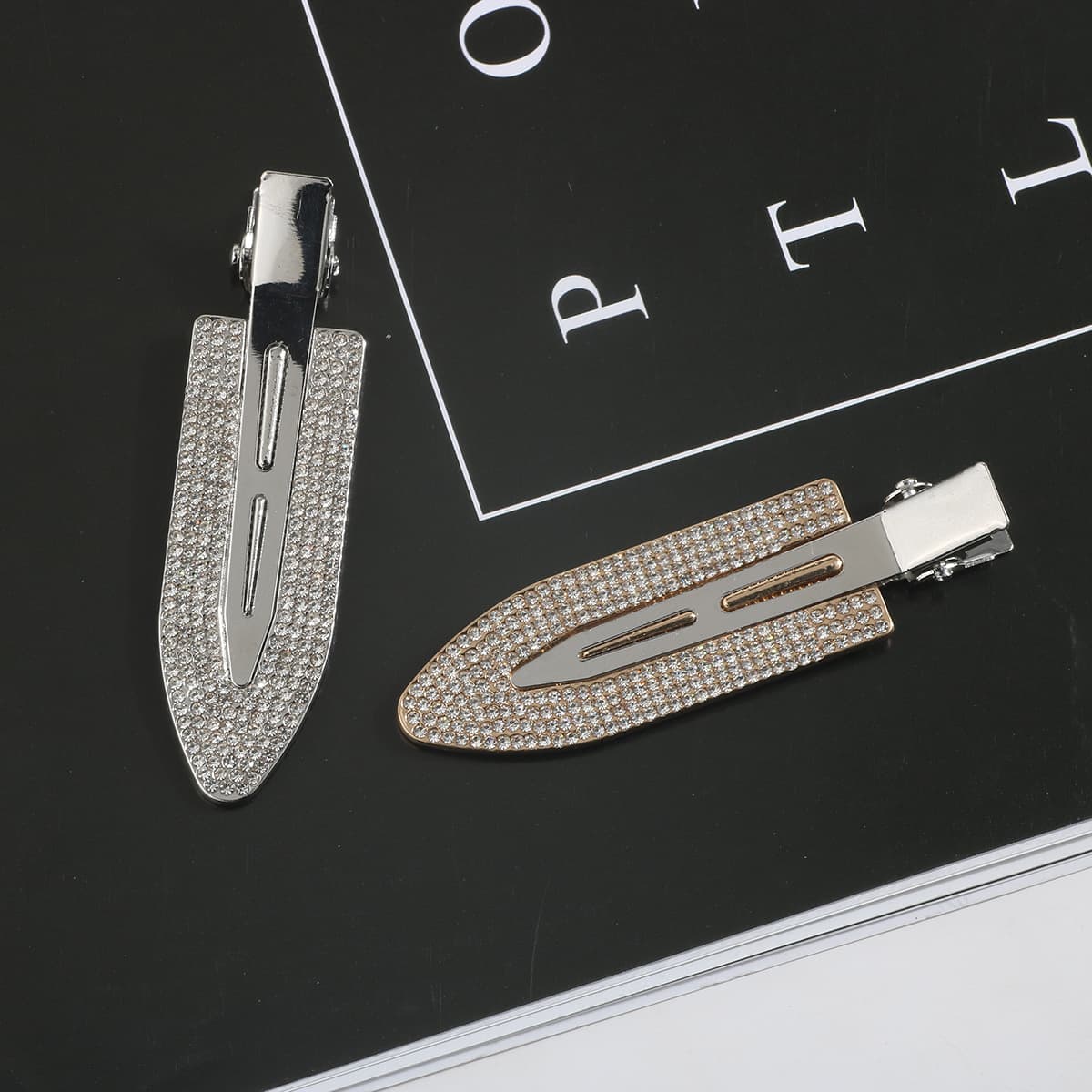 Korean Internet Celebrity Elegant Metal Surfboard Rhinestone Hairpin Side Clip Girl's Bangs Korean ins Hairdressing Traceless Clip